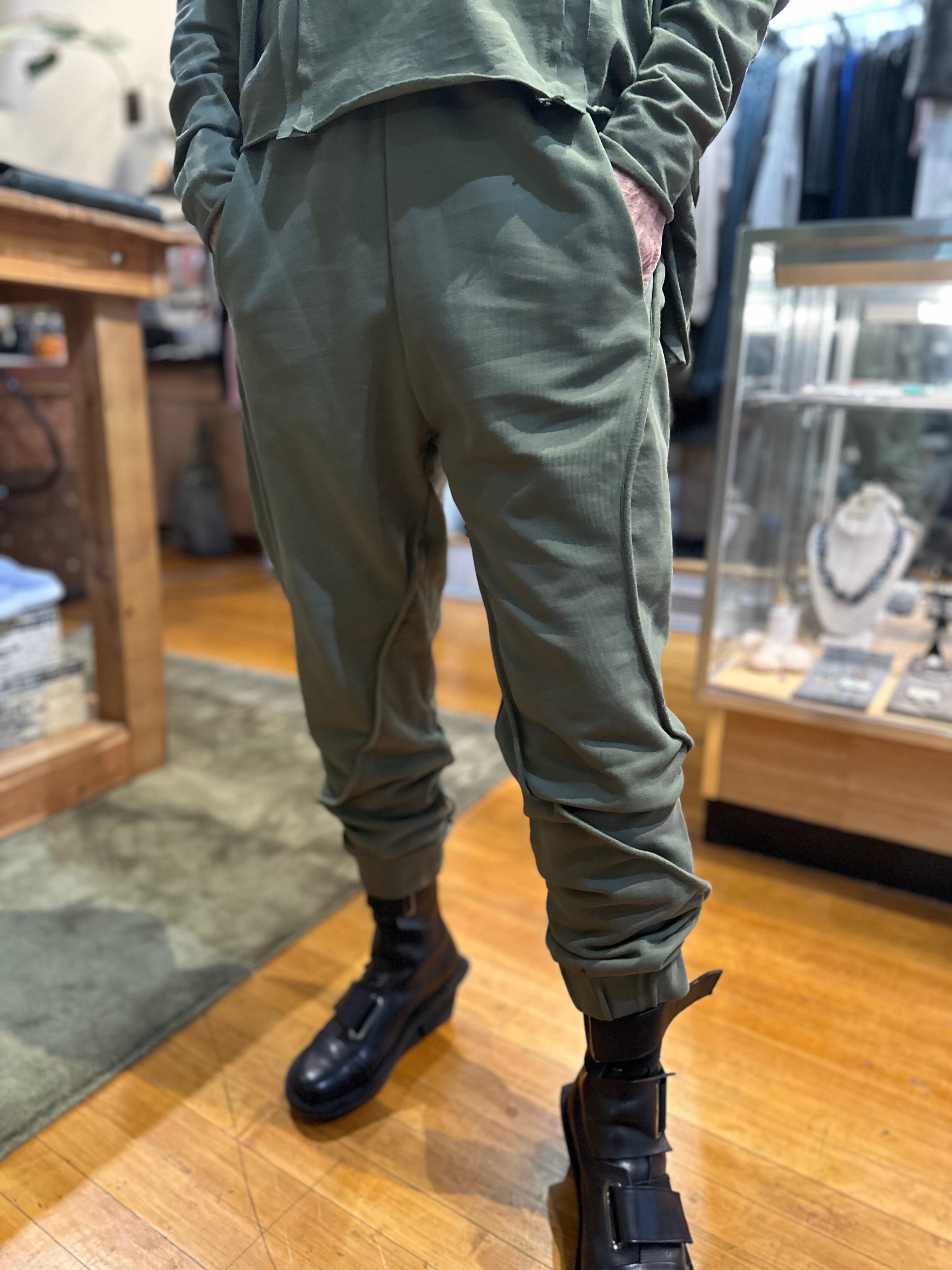 Studio B3 - Roots Pant