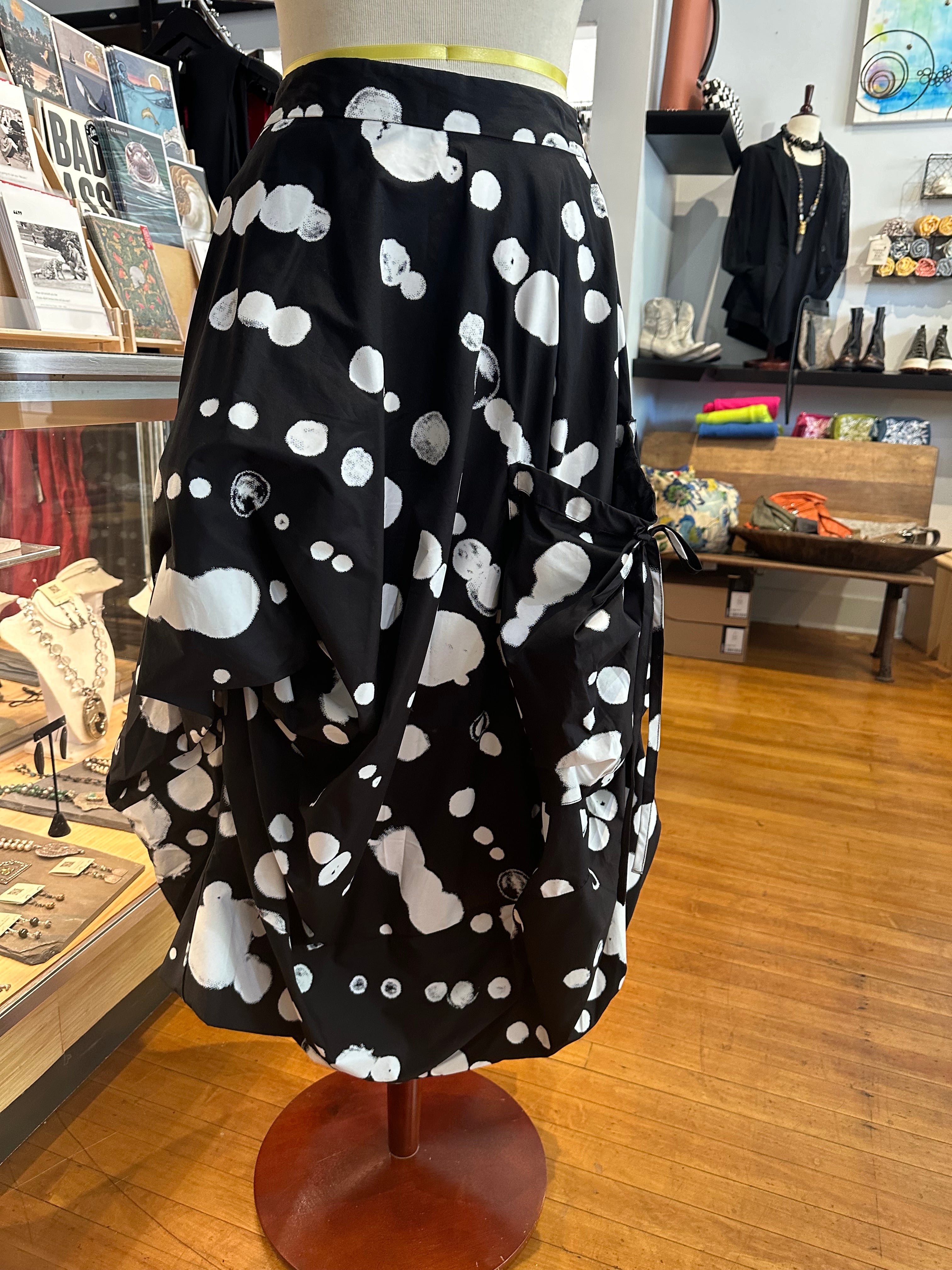 dogstar - Oka Dot Skirt