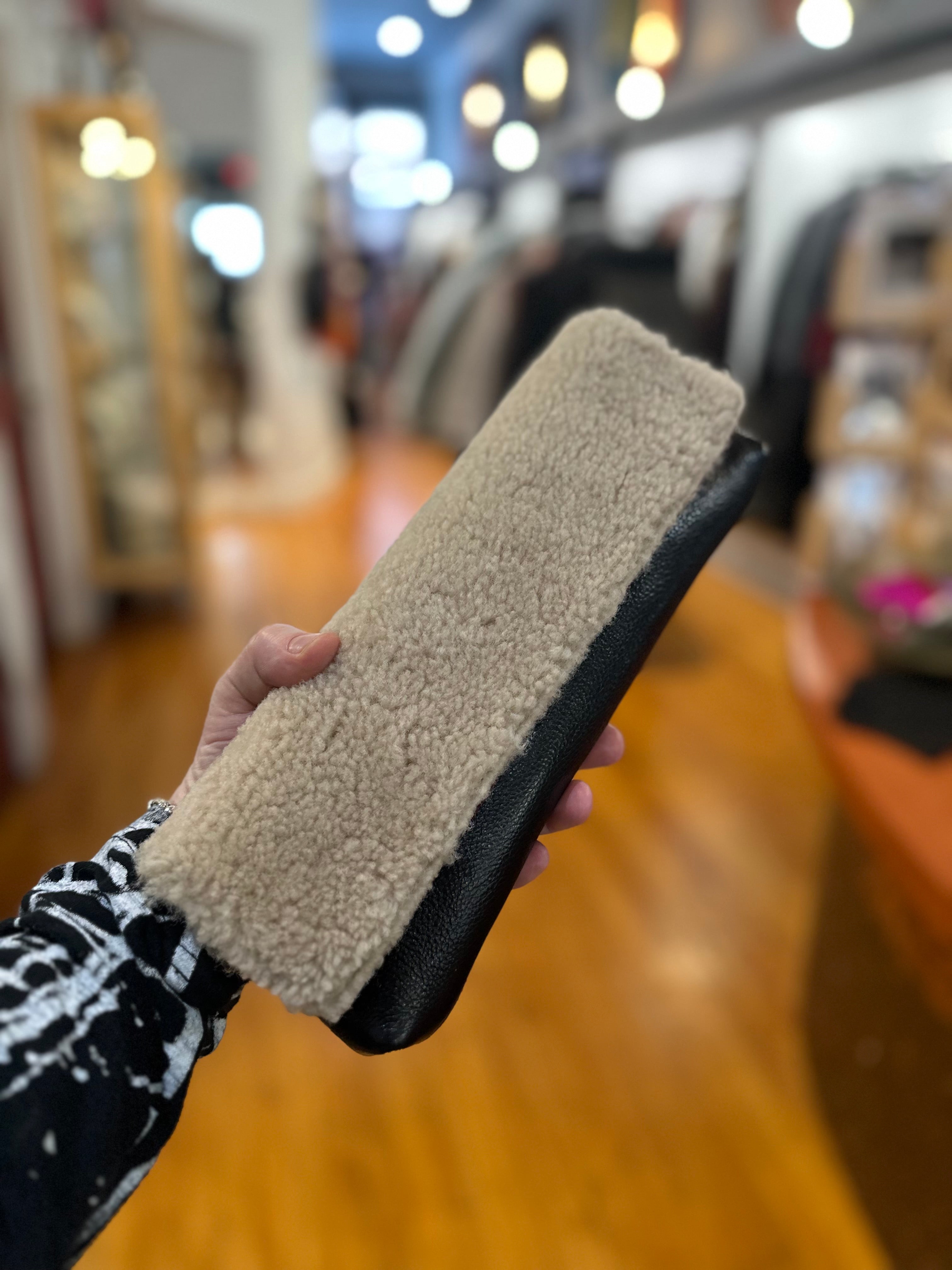 Kim White - Baguette