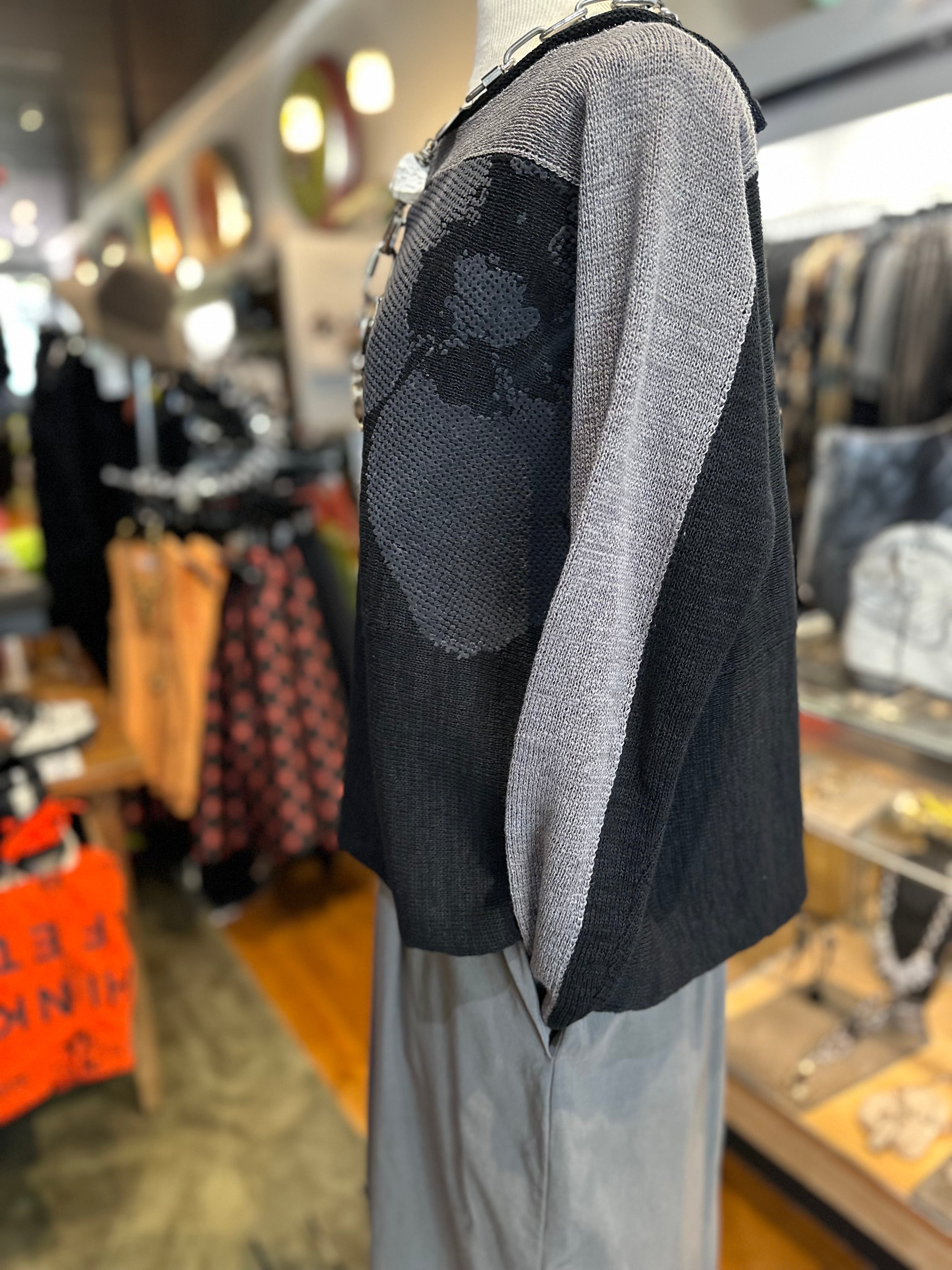 Rundholz Black Label - Black Grey Flock Pullover