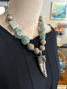 Mya Lambrecht - Conch Shell Tusk Necklace