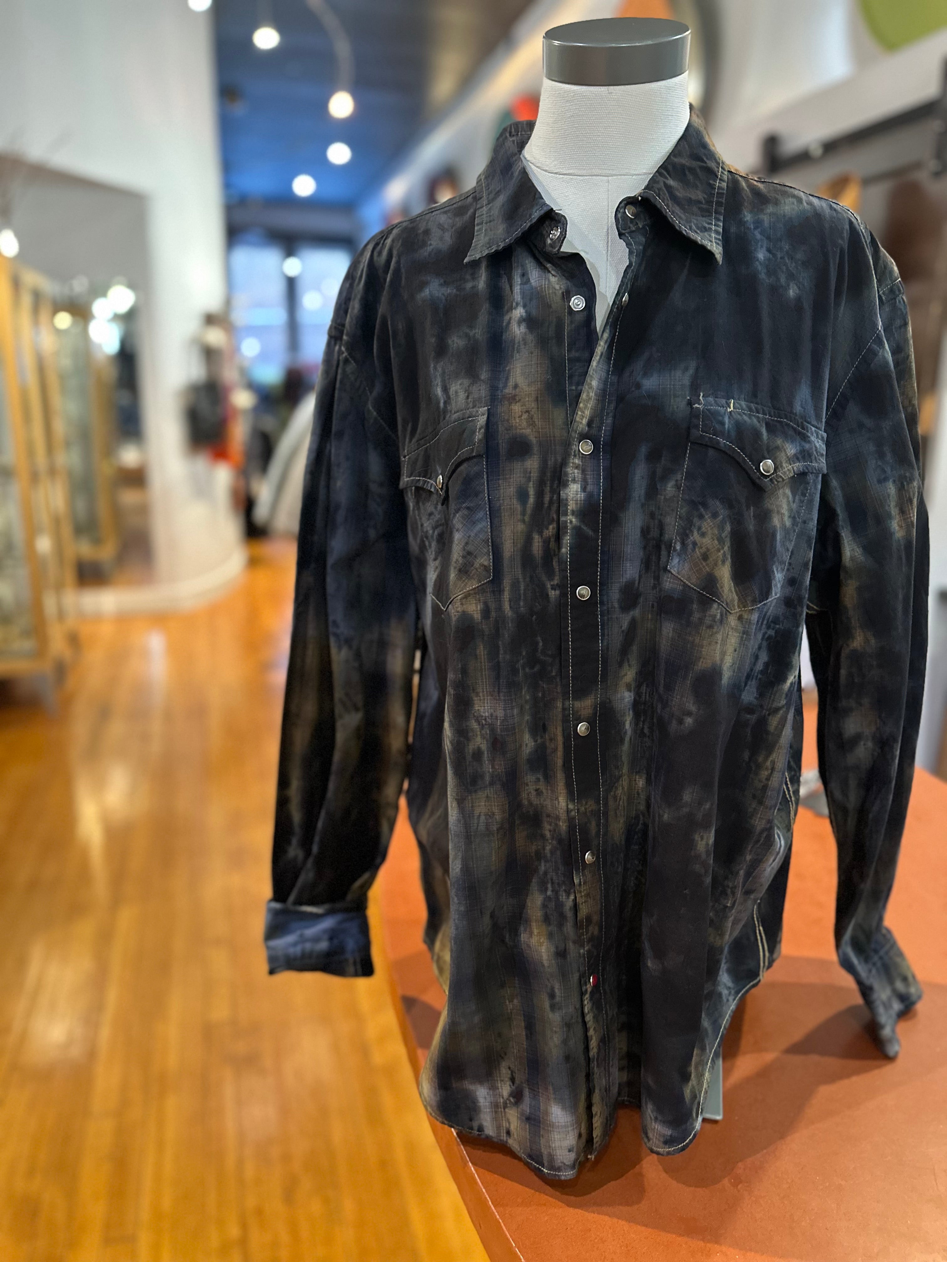 Galadriel Mattei - Black Gold Western Shirt