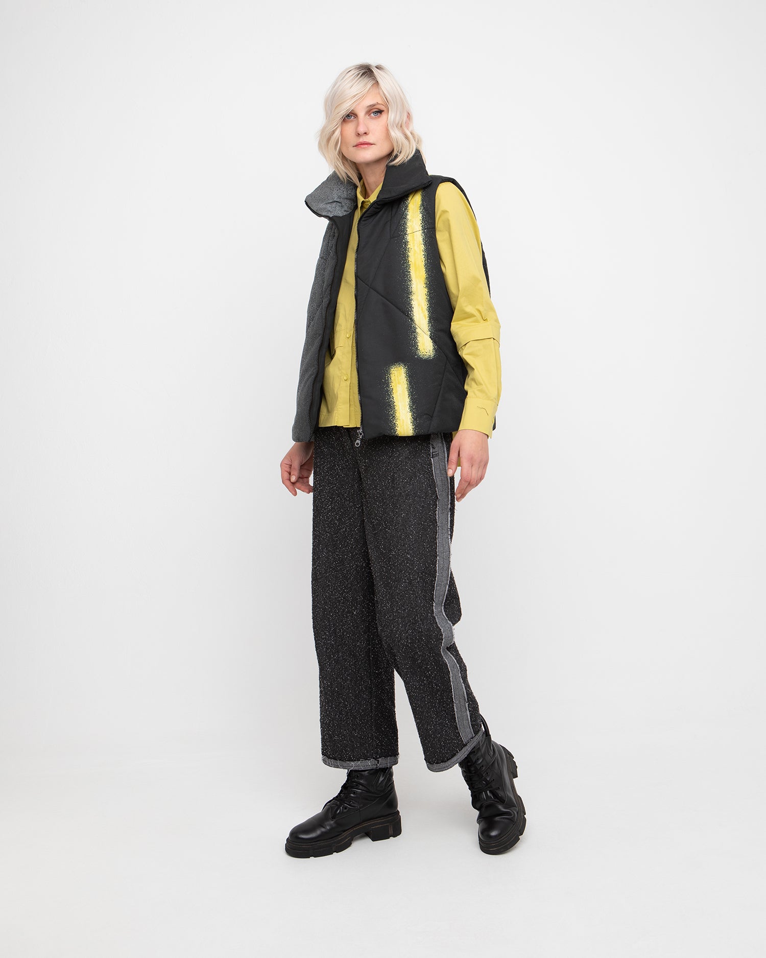 Ozai N KU - Horizon Print Vest