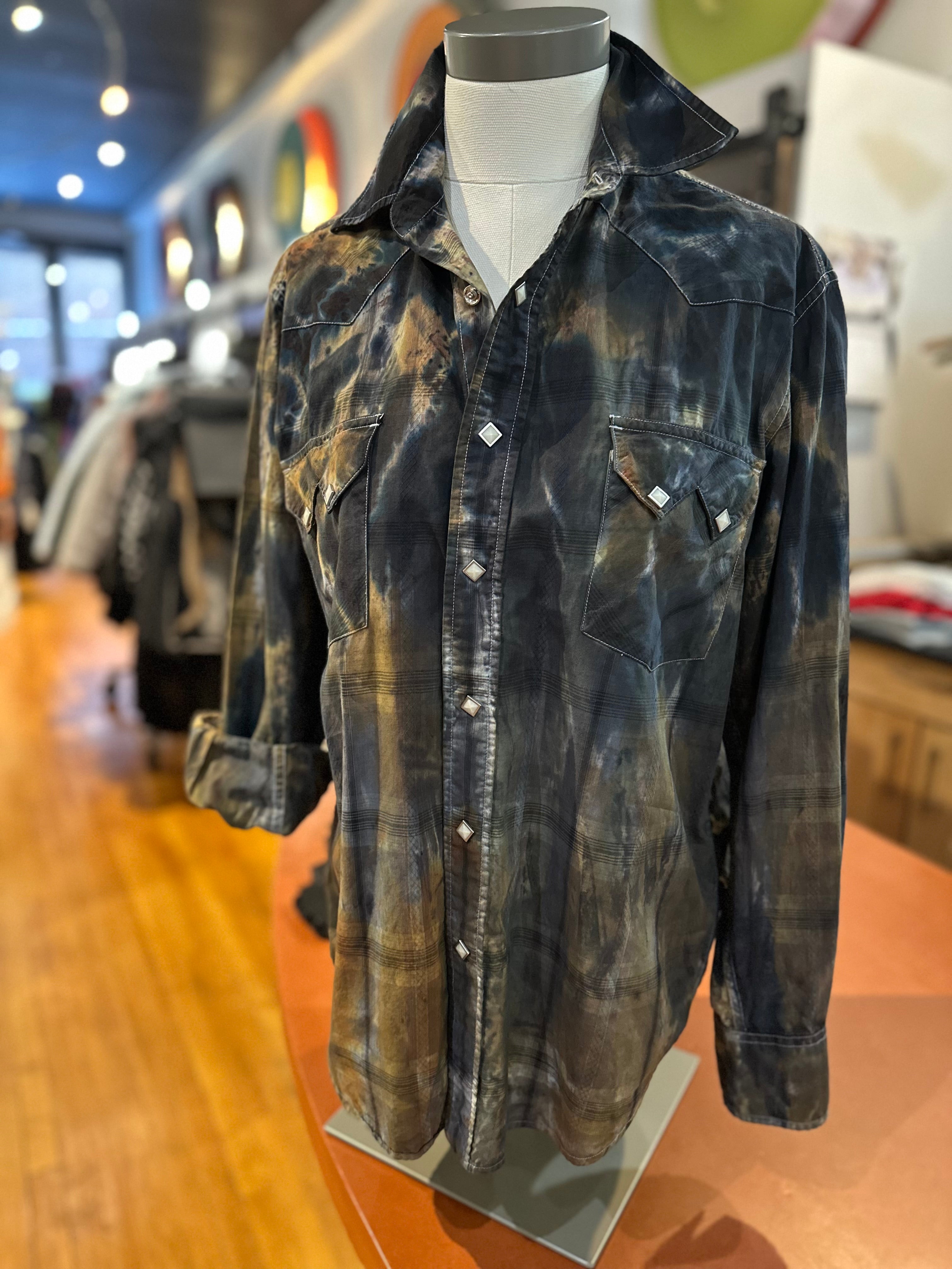 Galadriel Mattei - Black Gold Western Shirt