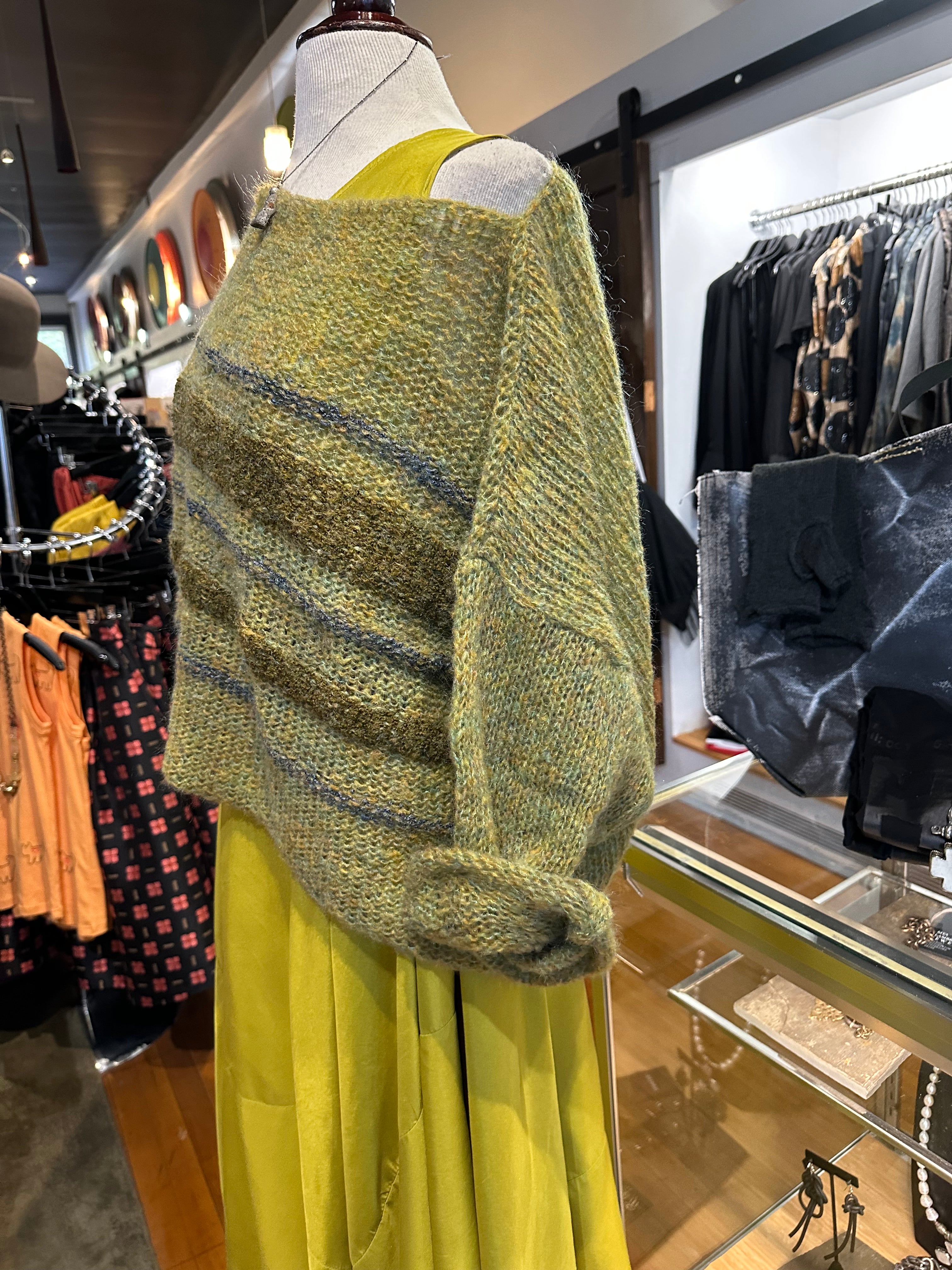 Artists and Revolutionaries - Chittendon Pullover Lichen