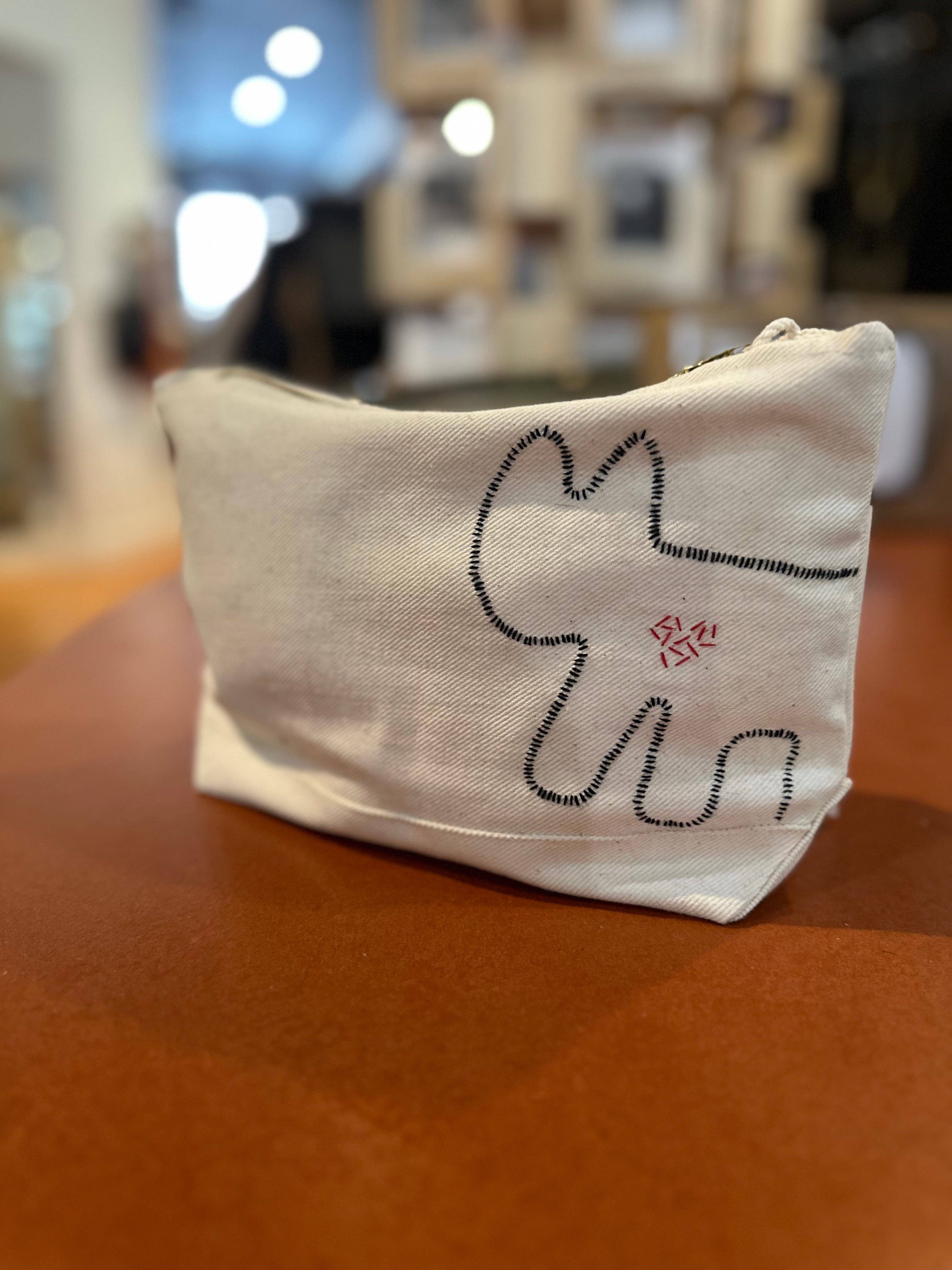 Cats with a Heart - Makeup Bag