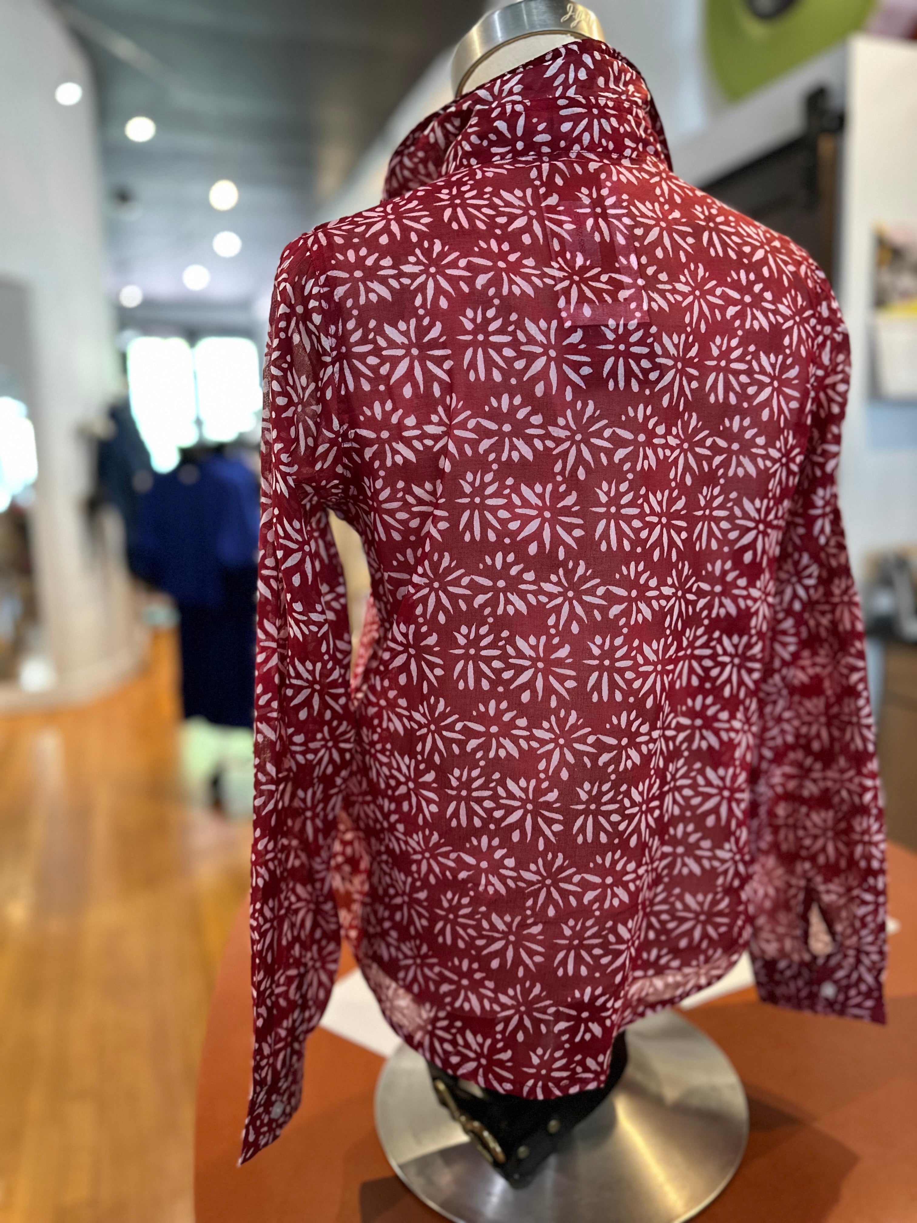 Terre Rouge - Red Petal Batik