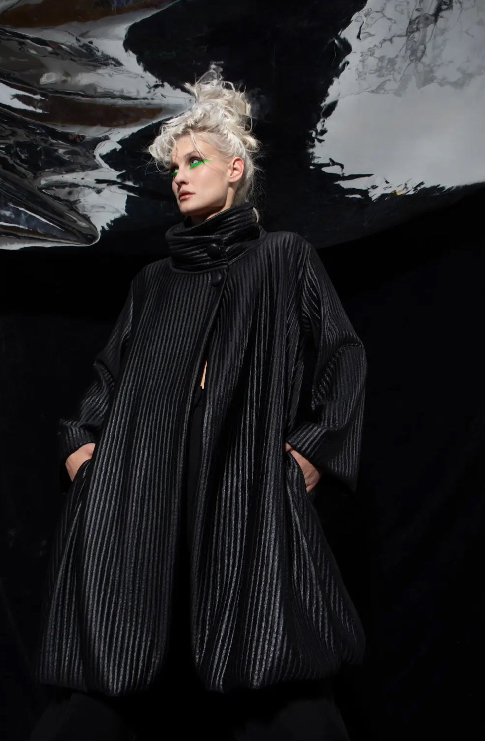 Ozai N KU - Lydia Ribbed Swing Coat