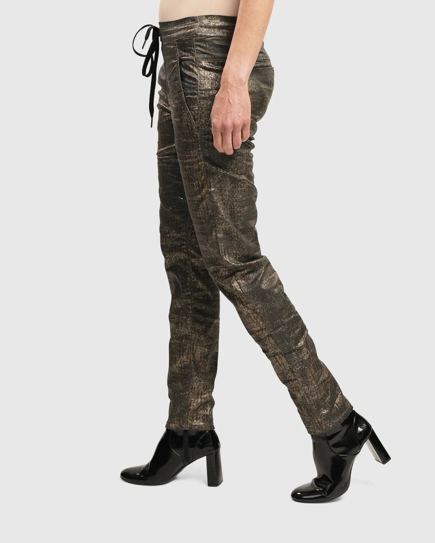 Alembika - Iconic Pant Bronze