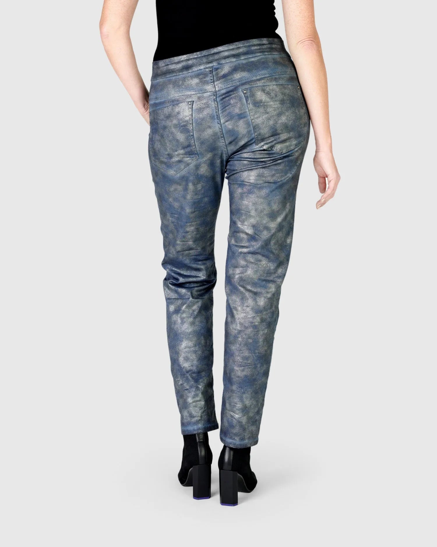 Alembika - Iconic Pant Washed Blues