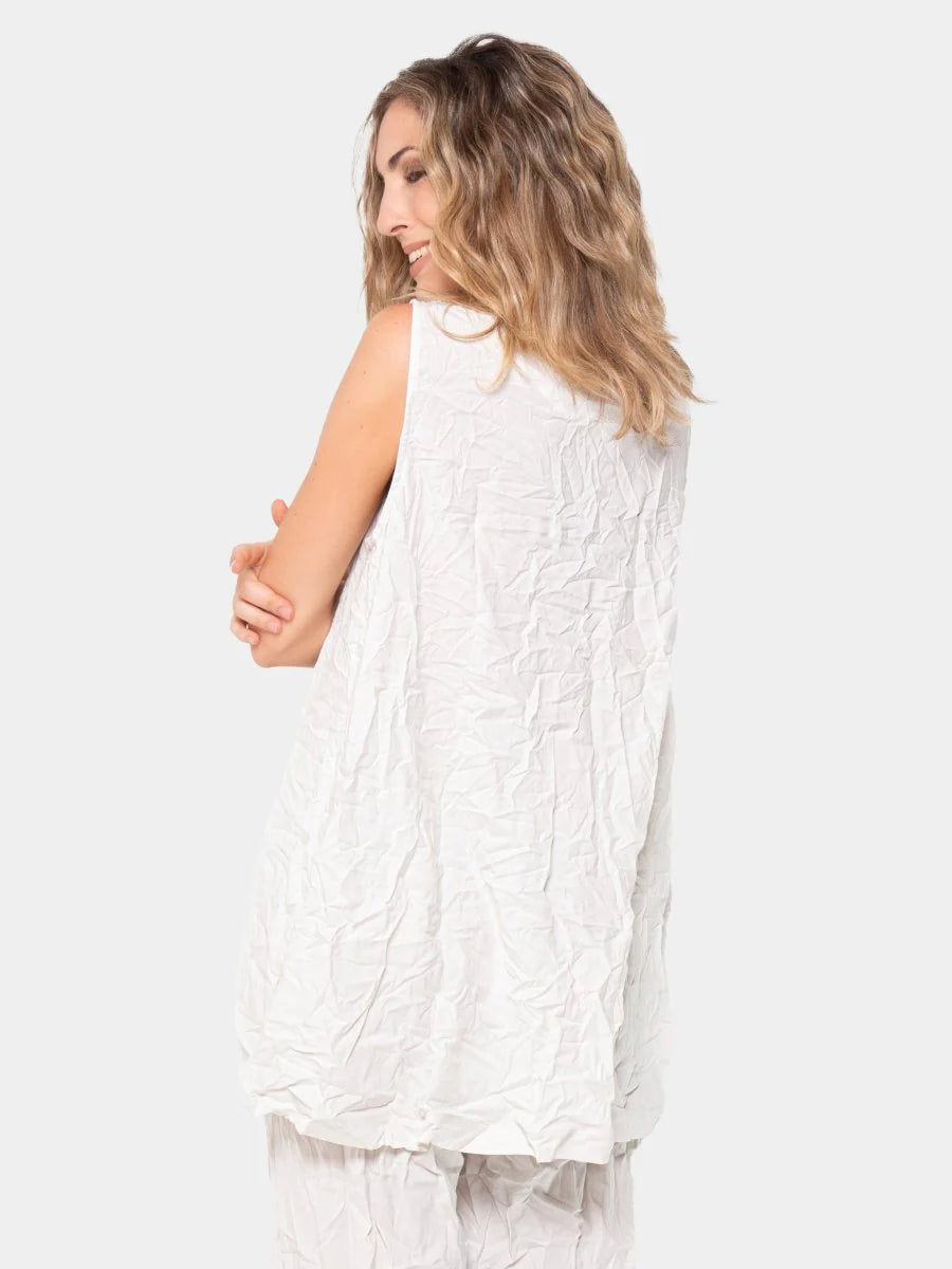 Baci - Crinkle Sleeveless Top